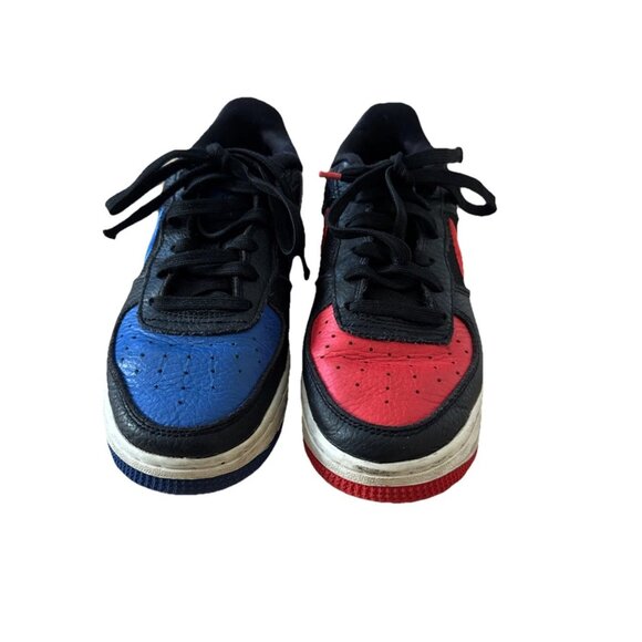 RARE Nike Air Force 1 Low AF1 Split Red Blue Black 4Y Youth Mismatched Colorway - Picture 3 of 7